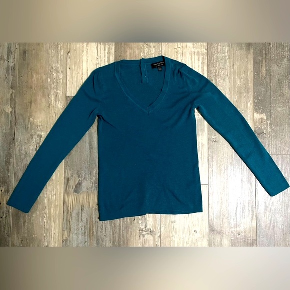 Vintage Banana Republic Deep Teal Marino wool sweater w/ buttons (med) - Picture 4 of 15